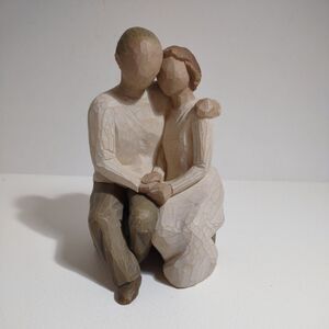 Willow Tree #26184 | Anniversary | sculpted hand-painted figure